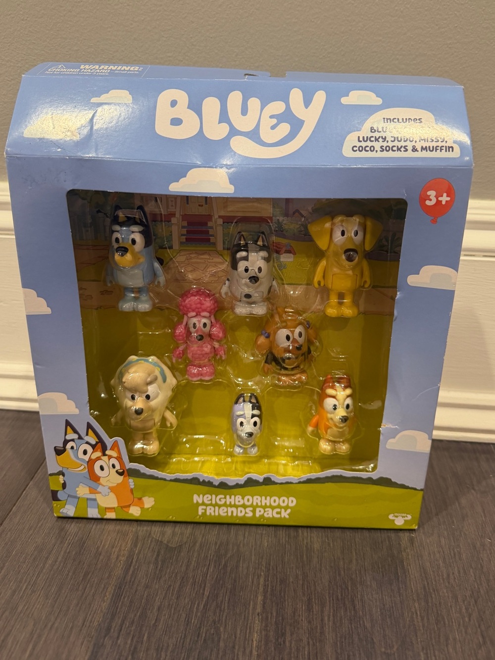 NWT Bluey Neighborhood Friends Pack - Action Pretend Character Figurine Set